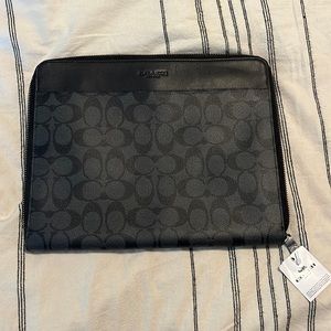 Coach Signature Tech Case
